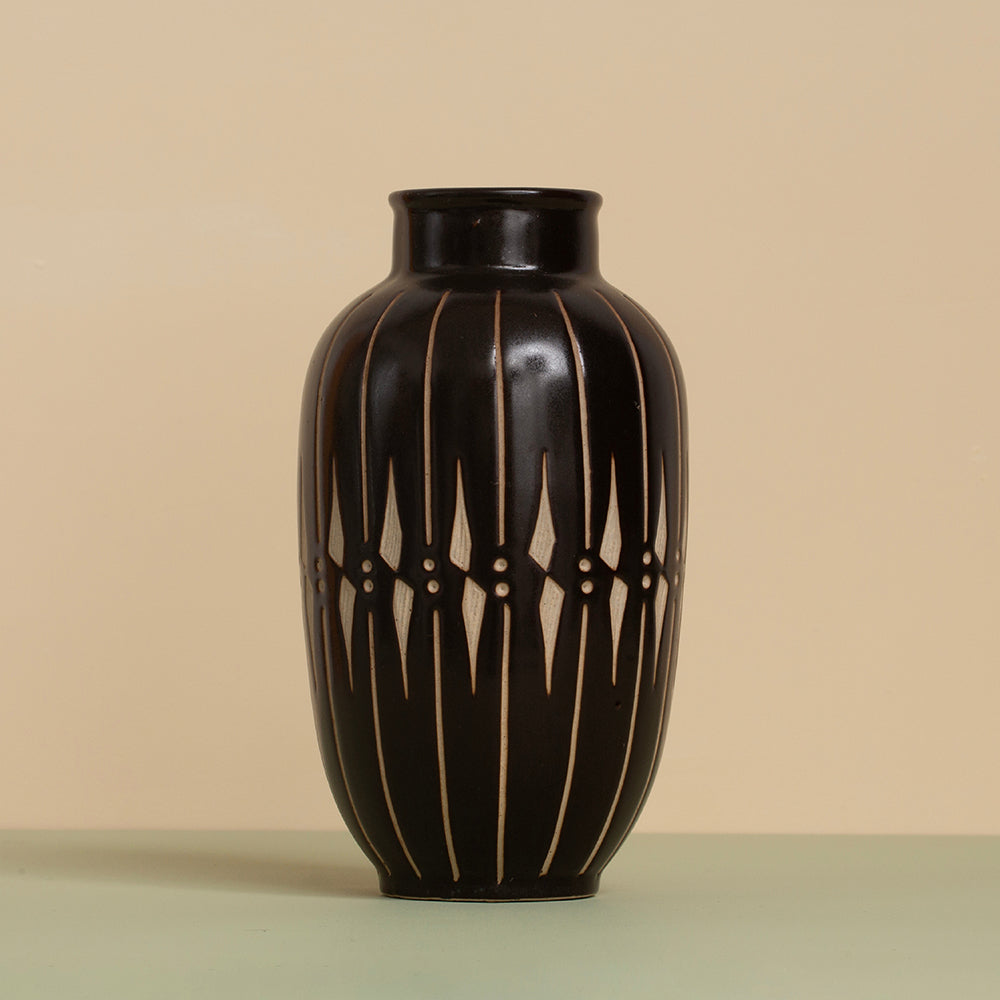 Anna - Ceramic Sgraffito Vase