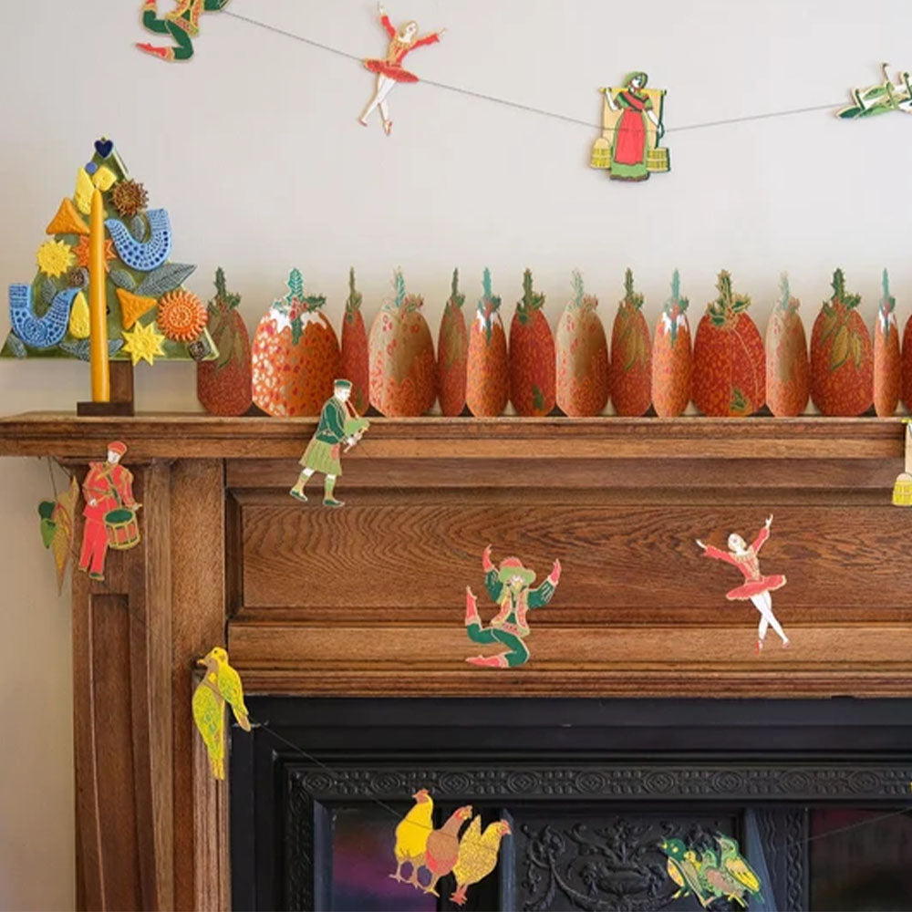 Christmas Puddings Concertina Garland